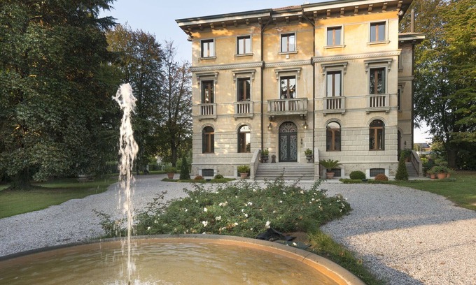 Saonara Villa | Stunning private villa for 17 people with WIFI, A/C, TV and terrace, close to Padua