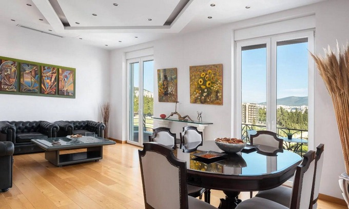 Makrigianni Villa | Stupendous Athens Apartment | 3 Bedrooms | Apartment Aria | Furnished Balcony.