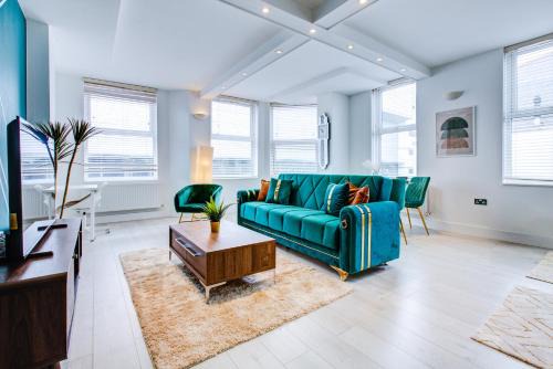 Sutton Central Apartment | Stylish 1 bed Apt By Livra Estate Short Lets & Serviced Accommodation Sutton With Free Parking