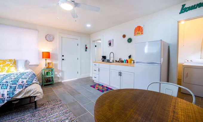 El Paso Apartment | Stylish Charming Guesthouse in Central El Paso Edit