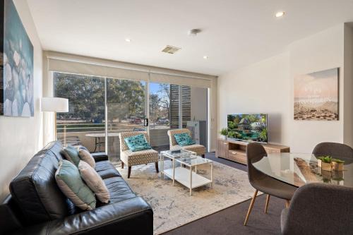 Curtin Apartment | Stylish Curtin Stay with Balcony Views