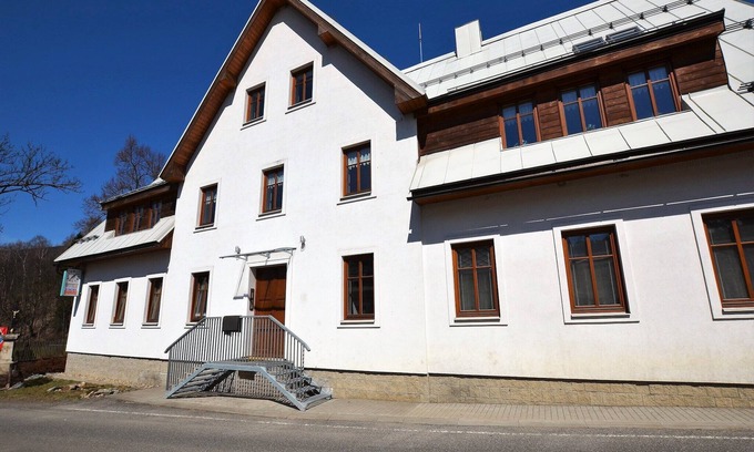 Rokytnice nad Jizerou Apartment | Stylish Apartment Near Skiing
