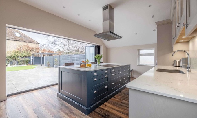 Windsor House | Stylish Family Home in Eton Wick