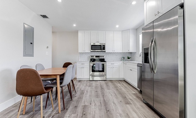 Coral Way Apartment | Stylish Miami Villa 2 - Close to South Beach, Miami Airport, and Brickell!