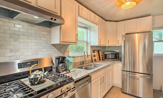 Twin Lakes House | Stylish, Newly Renovated Modern Home in North Denver!