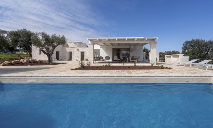 Ostuni Villa | Stylish Villa with Panoramic View, Infinity Pool, Just 15 Min. from Top Beaches