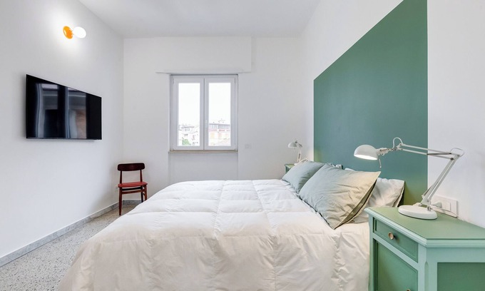 Tuscolano Apartment | Stylishly furnished apartment in the heart of Pigneto for short and long periods