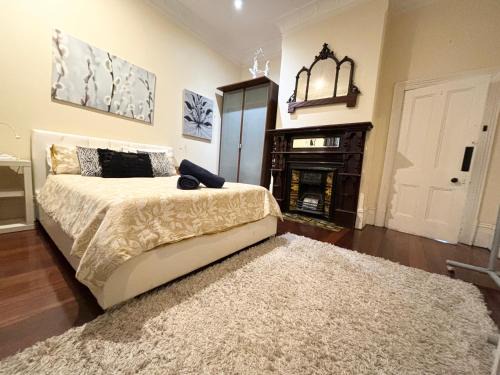 Shenton Park Apartment | Subiaco 1bd In Heritage Home Gem!