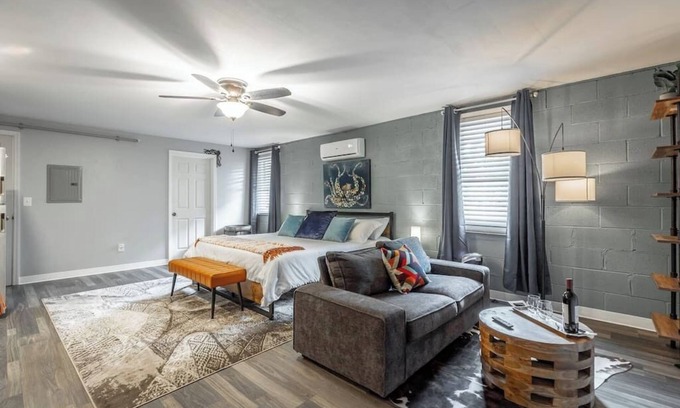 Rock Spring Apartment | Suite 211 at Rock Spring Resort