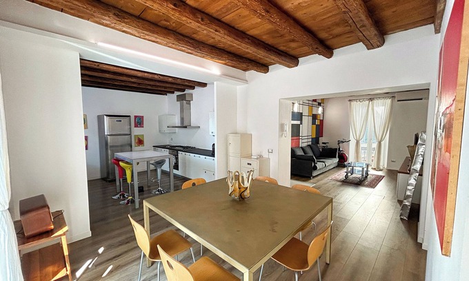 Citta Bassa Apartment | [Suite & Charm] in a historic building in Bergamo
