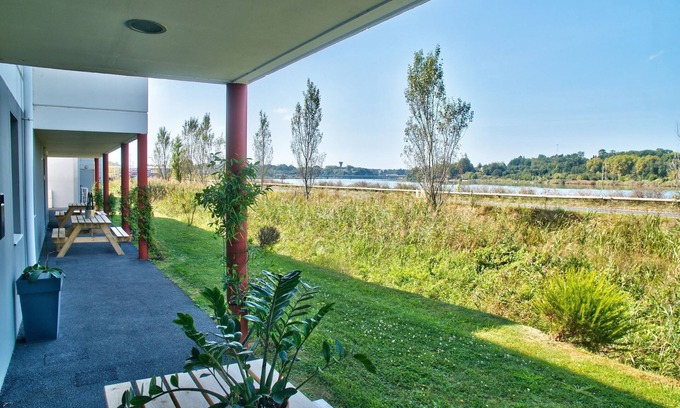 Bayonne Hotel | Suite Près de l'Aéroport | Parking + Wifi Inclus