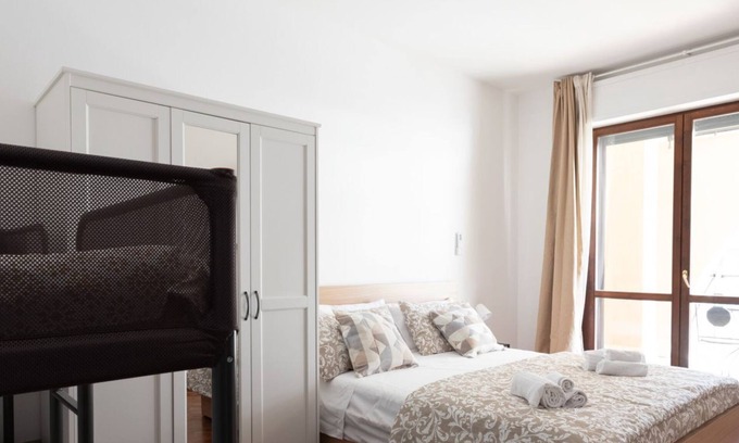 Fiumicino Apartment | [Suite4] - P. Bath, Airport, Fiera, P. Leonardo