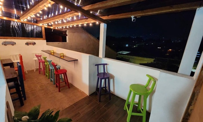 De Mexicanos Hotel | Suites del Barrio Hotel