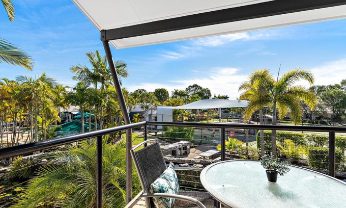 Noosaville Apartment | Sun Drenched Unit in Noosaville