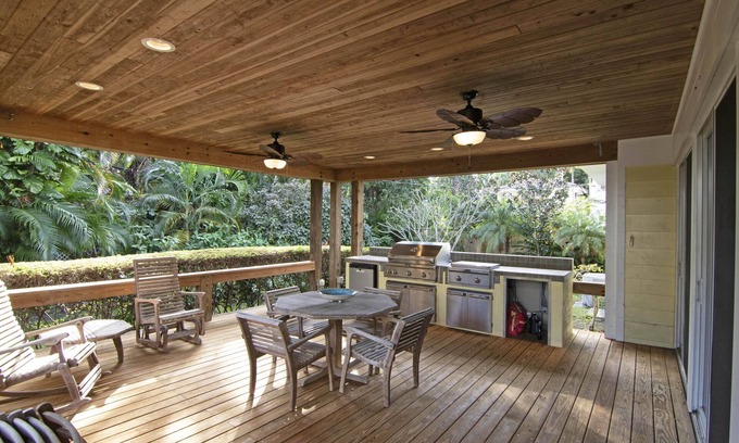 Delray Beach House | Sun, Shells and Seaspray | Lanai