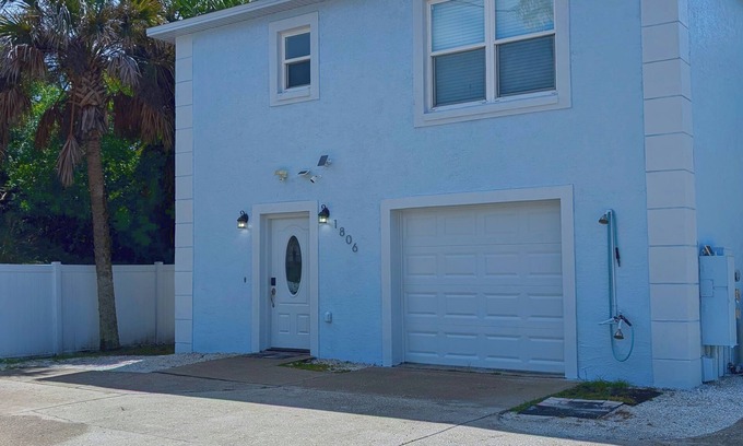 New Smyrna Beach House | Sun & Surf Beach House - Family Friendly - Steps to the Beach