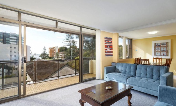 Forster Apartment | Sundek 18