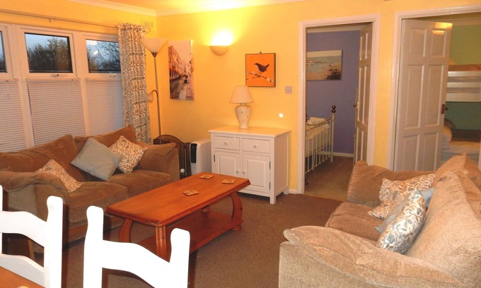 Dartmouth Ski Chalet | Sundial Chalet. 2 bedroom 4 person Chalet