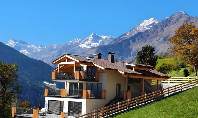Moso in Passiria Apartment | "Sunnseitn Lodge Apt Moutainsuite" with whirlpool, infrared sauna, panoramic mountain terrace