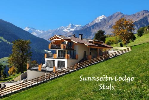 Moso in Passiria Apartment | Sunnseitn Lodge Apt Mountainsuite