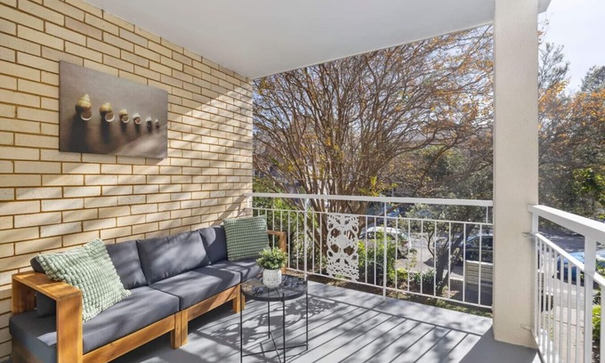 Manly Apartment | Sunny Manly Escape 2 min to beach