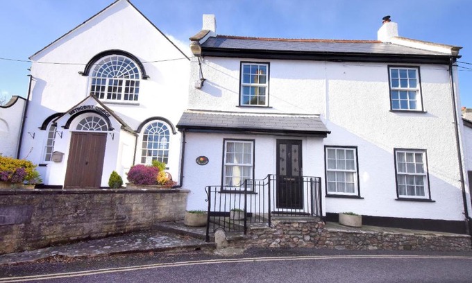 Colyton House | Sunnyside