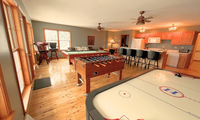 Snowshoe House | Sunrise 1 - Pet-Friendly, Ski-In/Ski-Out Townhome