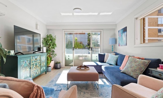 Coogee Apartment | Sunset Swirl A Pastel Dream by the Beach