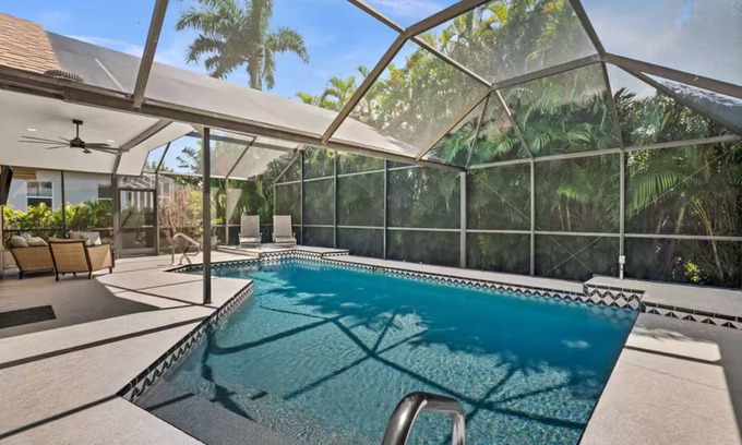 Pelican House | SunSet Vacations Villa
