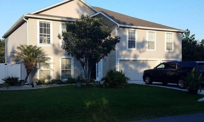 Palm Coast House | Superb 6-bedroom house with AC in Palm Coast
