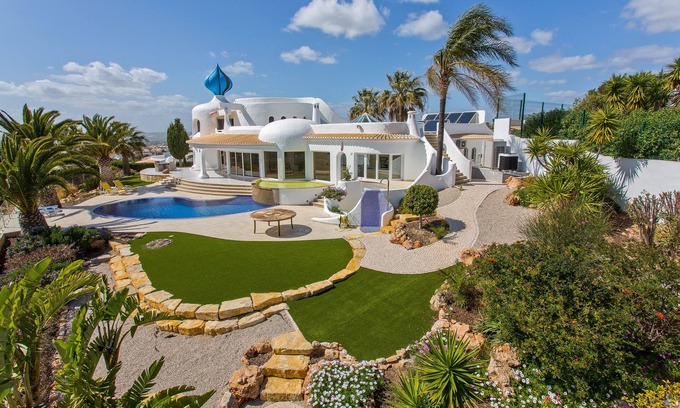 Salgados Villa | Superb luxury villa with stunning panoramic views