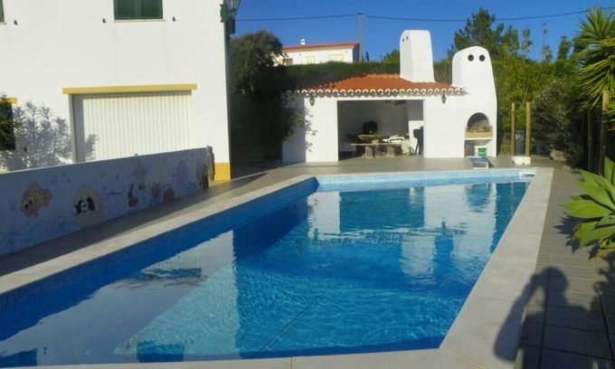 Aljezur House | Superb Vacation Villa close to the sea.