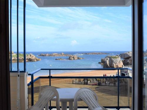 Tregastel Apartment | Superbe appartement avec vue mer et parking à Trégastel - FR-1-368-29