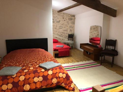 Arles City Centre Apartment | Superbe Duplex Aux Arenes