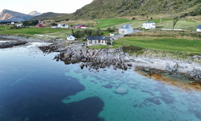 Vestvagøy House | Superior Cabin with Private Beach Lofoten