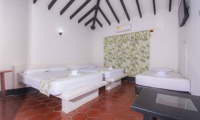 San Jeronimo Hotel | Superior Triple