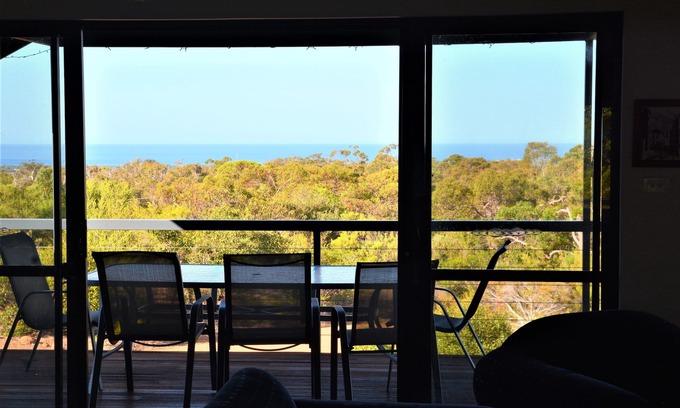 Quedjinup House | Surinam - Peaceful sea views