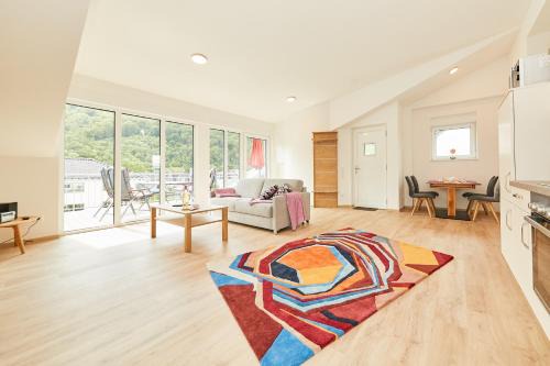 Historic Downtown Apartment | Susannes Burgblick