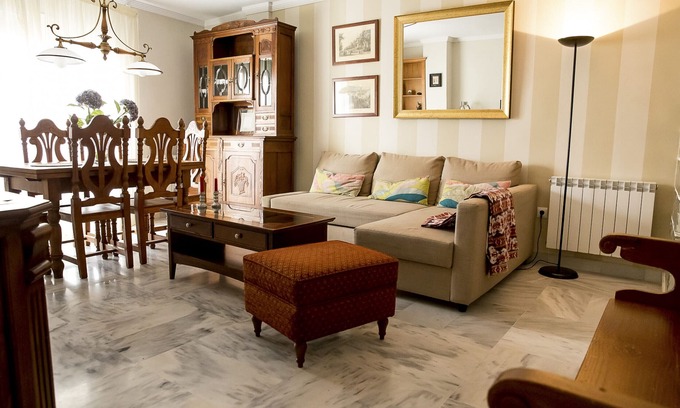 Cruz de Humilladero Apartment | SW Three Bedroom Superior Apartment