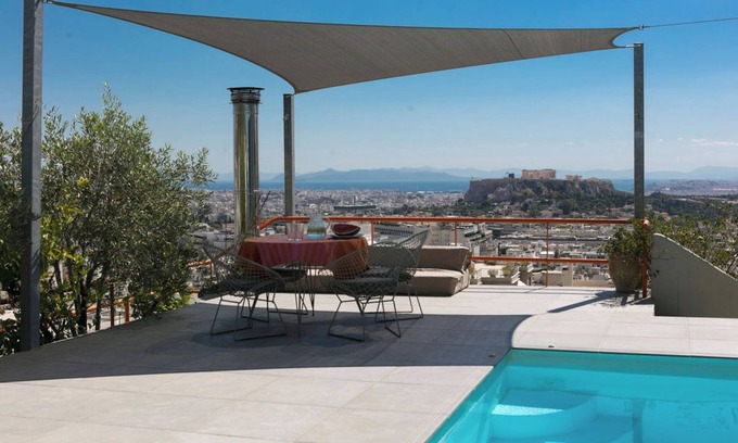 Athens City Centre Apartment | Swim with a 360° View in the Centre of Athens