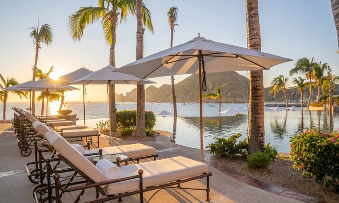 El Medano Ejidal Condo | Swimmable Beach | Ocean Views | Luxury Condo | Building 4!