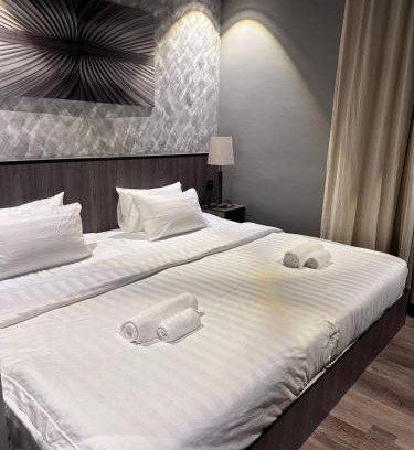 Sepang Hotel | Swing & Pillows - KLIA 1 KLIA 2, Sepang