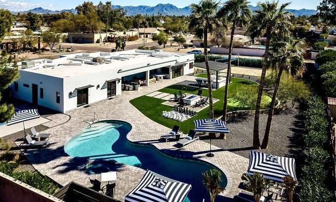 Shea North Estates House | SWSS - FUN Game Room+Volleyball+SportCT+Golf+Pool+HotTub