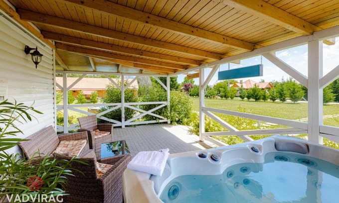 Szigetbecse Apartment | Százszorszép és Liliom