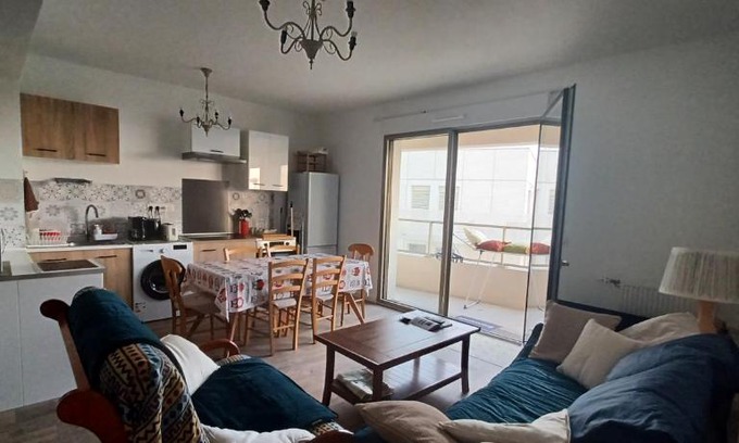 Bastide Apartment | T2 pour 4 Bordeaux près Gare Ste Jean / Arena / Centre ville