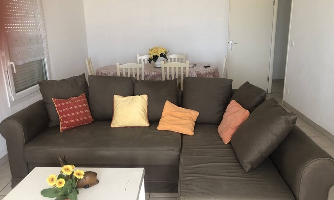 Biscarrosse Plage Apartment | T3 70 m2 - sleeps 6 with terrace facing the dune and the ocean