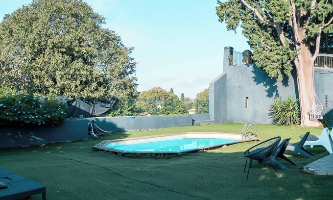 4th Arrondissement House | T5 house with garden and private pool