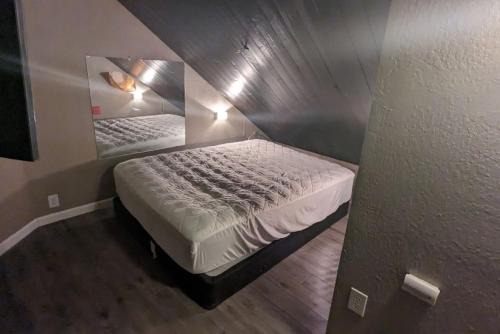 Tahoe Keys House | Tahoe Keys Loft-Garage Parking