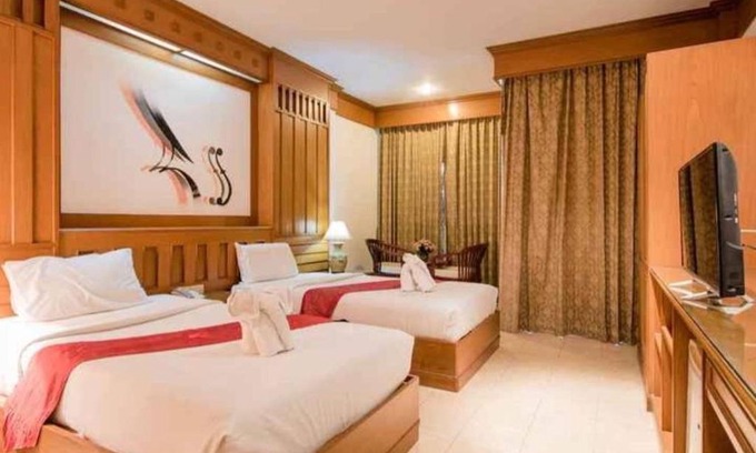 Nanai Road Hotel | Talya Patong Hotel