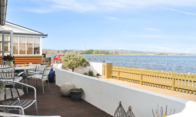 Munkebo House | "Tameka" - 10m to the fjord by Interhome